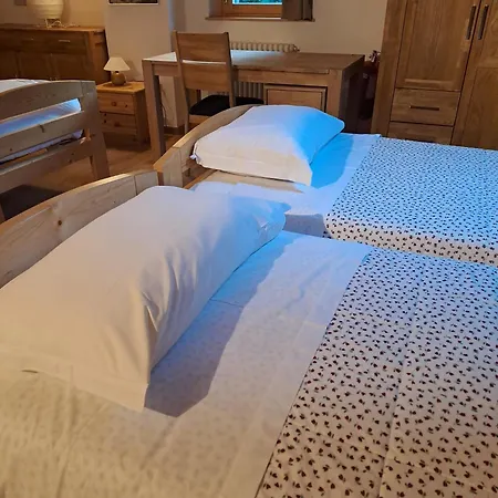 Alma Apartman *